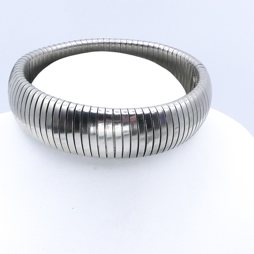 Vintage Omega Silver Toned Womens Chunky Stackable Stretch 7" Bracelet